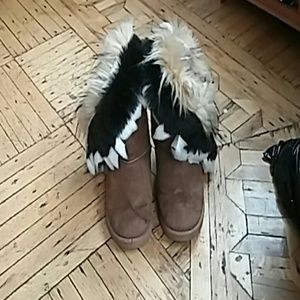 Fashionable winter boots